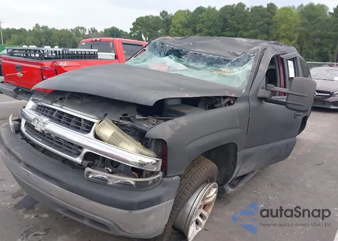 2004 Chevrolet Tahoe Ls from USA, damaged, VIN 1GNEC13VX4J140803